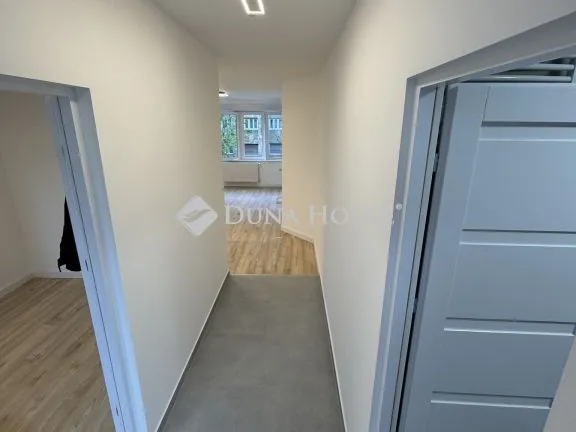 Eladó lakás Budapest XI. kerület, Karinthy Frigyes út 57 nm