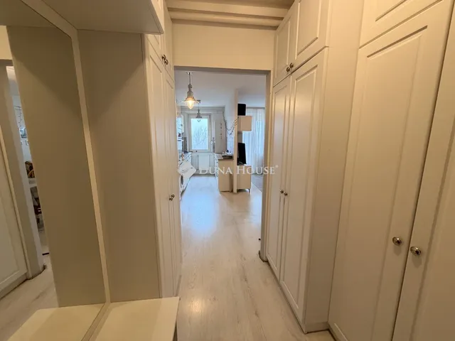 Eladó lakás Budapest III. kerület, Harang utca 73 nm