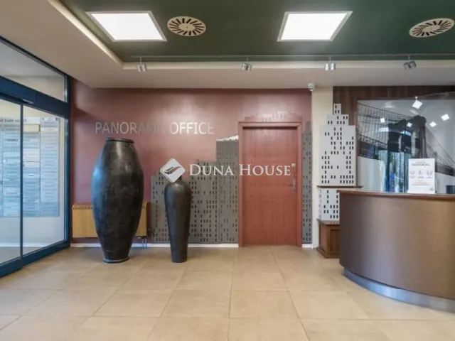 Eladó kereskedelmi és ipari ingatlan Budapest II. kerület 3355 nm