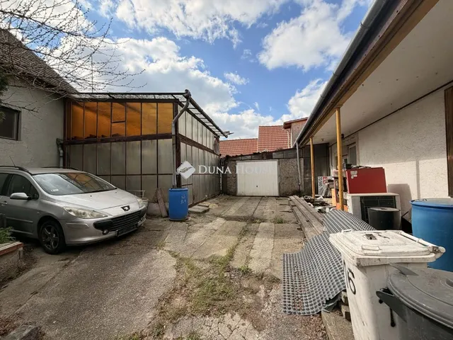 Eladó ház Fót 153 nm