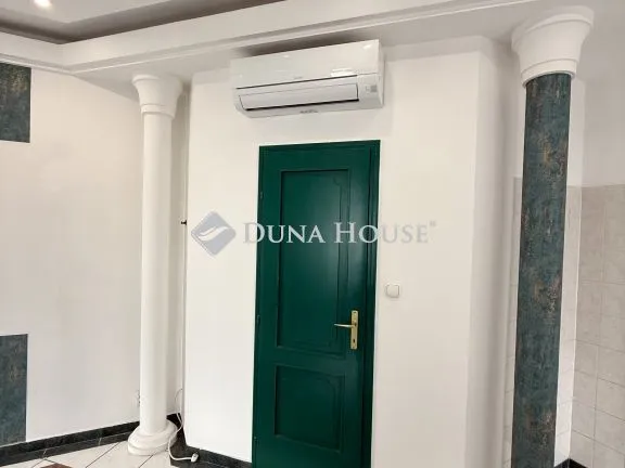 Eladó kereskedelmi és ipari ingatlan Budapest IV. kerület 81 nm