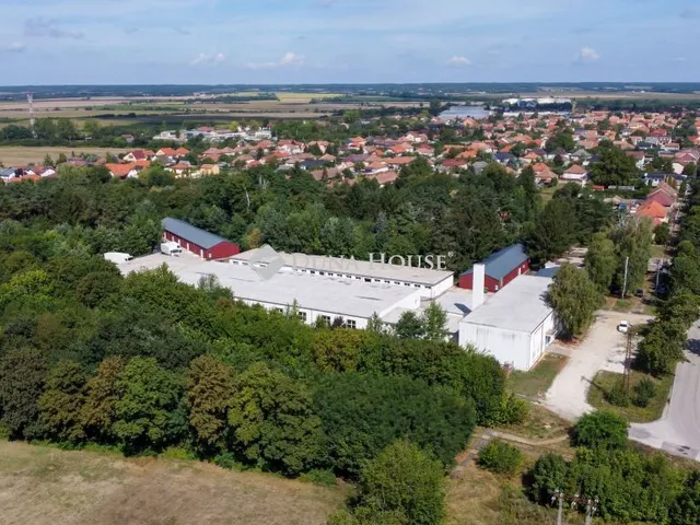 Eladó kereskedelmi és ipari ingatlan Celldömölk 4983 nm