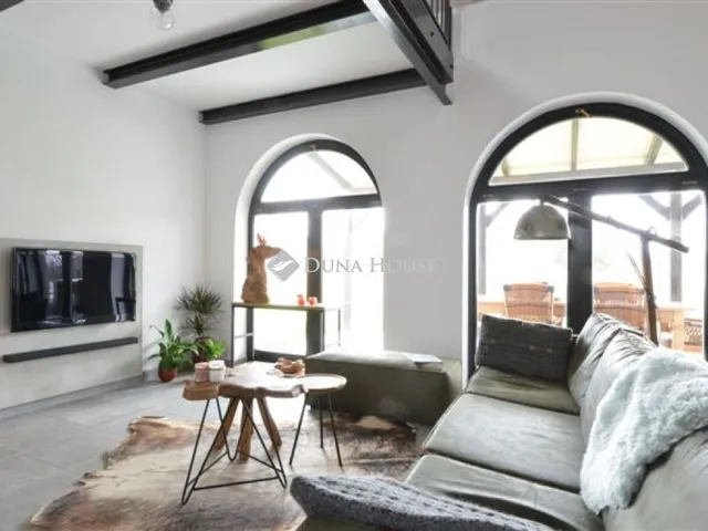 Eladó ház Poroszló 350 nm