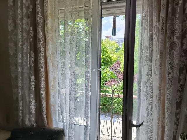 Eladó lakás Budapest XXI. kerület, Béke tér 51 nm