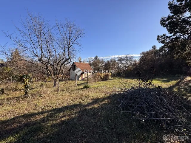 Eladó telek Budaörs, Zengő utca 601 nm