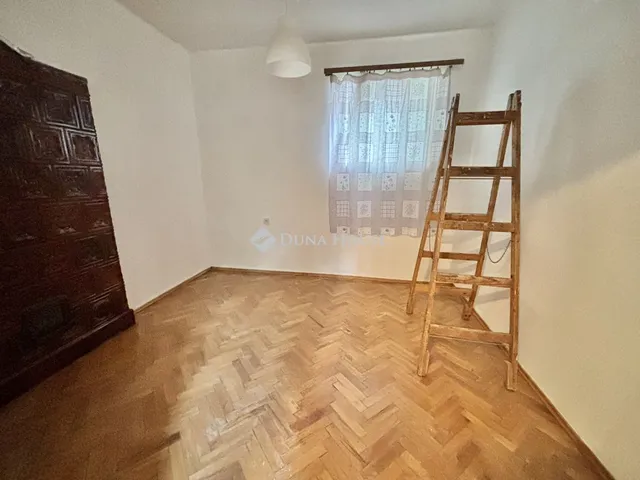 Kiadó lakás Budakeszi, Fő utca 49 nm