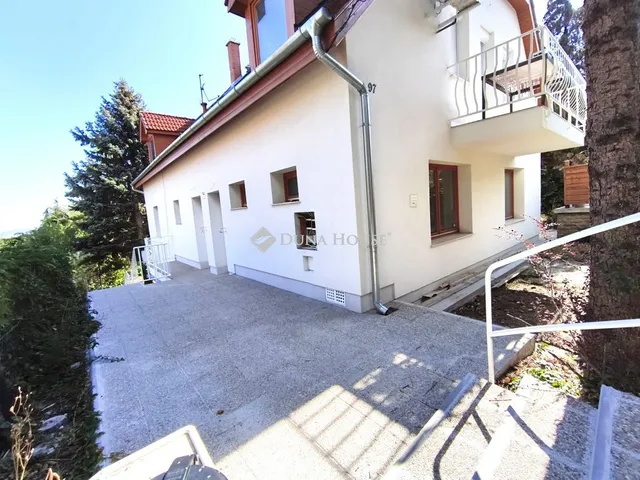 Kiadó lakás Budapest III. kerület, Remetehegyi út 14 nm