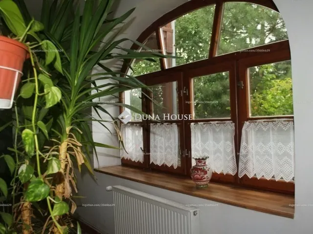 Eladó ház Szárföld 176 nm