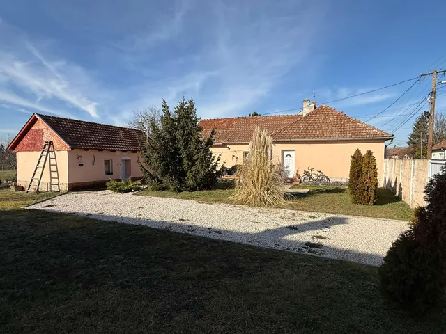 Eladó ház Gyula, Gyulavári 95 nm