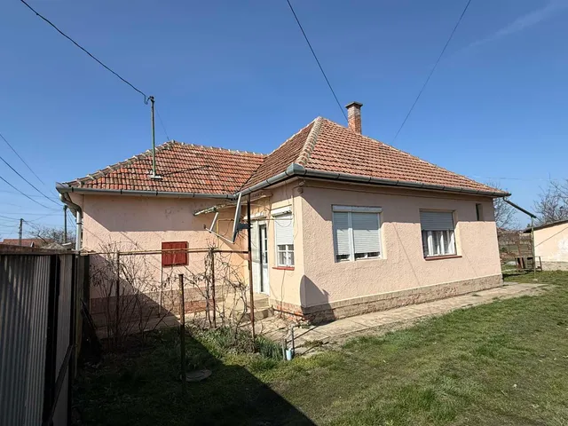 Eladó ház Gyula, Gyulavári 85 nm