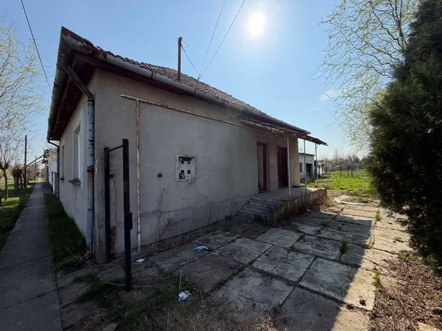 Eladó ház Kétegyháza, Petőfitelep 73 nm