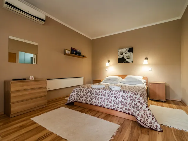 Eladó ház Gyula, Újváros 120 nm