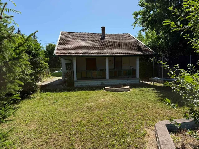 Eladó nyaraló Gyula, Városerdő 42 nm