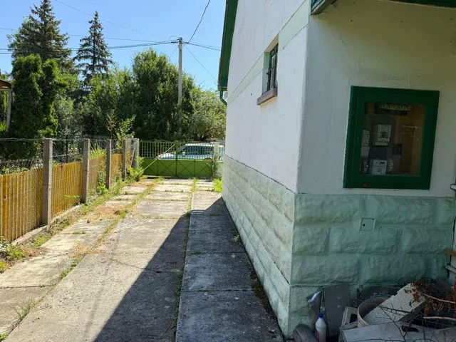 Eladó nyaraló Gyula, Városerdő 42 nm