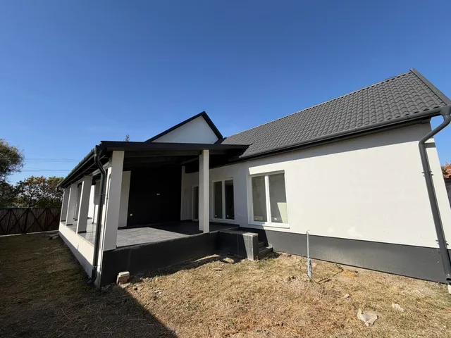 Eladó ház Gyula, Kisváros 120 nm