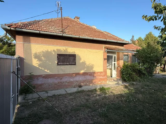 Eladó ház Gyula, Gyulavári 93 nm