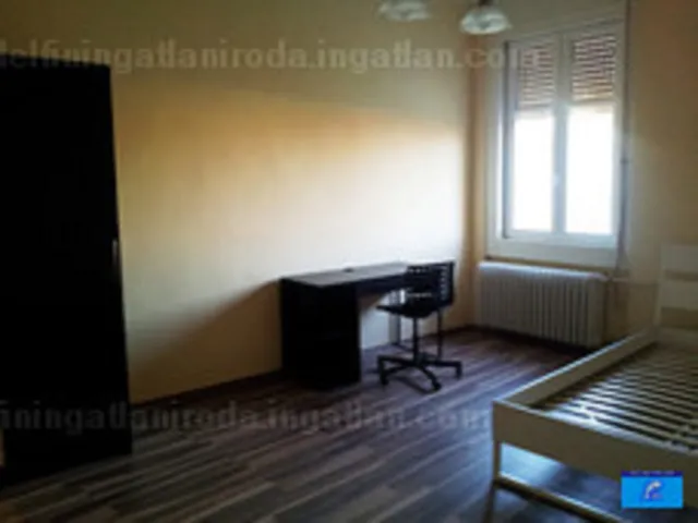 Eladó lakás Budapest VIII. kerület, Corvin negyed 117 nm