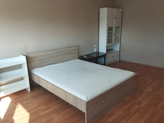 Kiadó lakás Budapest X. kerület, Kőbánya 29 nm