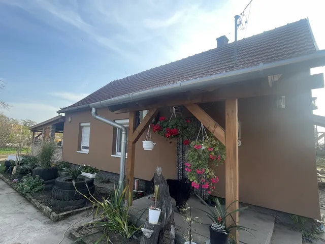 Eladó ház Dunavarsány, Városközpont 400 nm