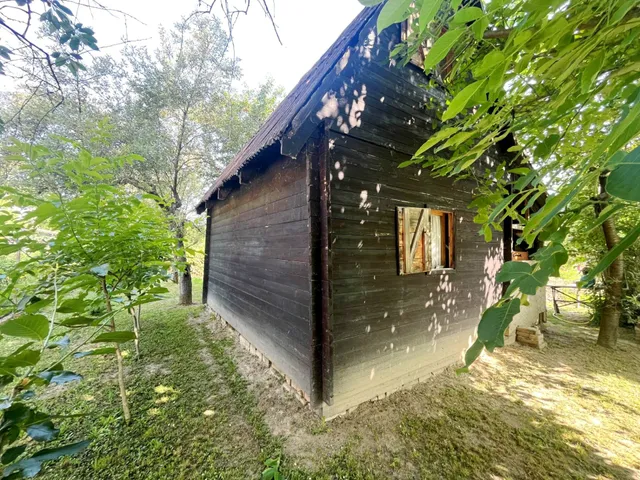Eladó üdülő és hétvégi ház Dömsöd 24 nm