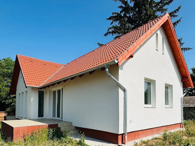 Eladó ház Szigetcsép 117 nm