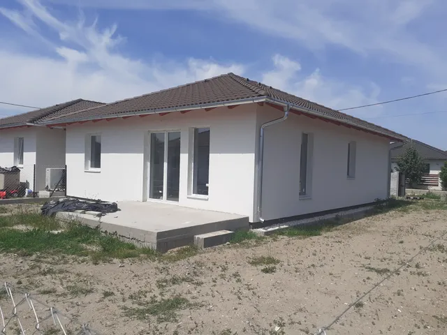 Eladó ház Taksony 96 nm
