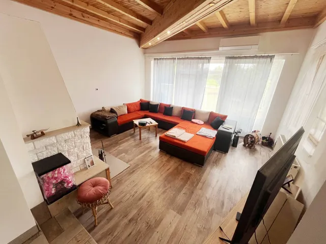 Eladó ház Dömsöd, Dab, Szőlők útja 161 nm