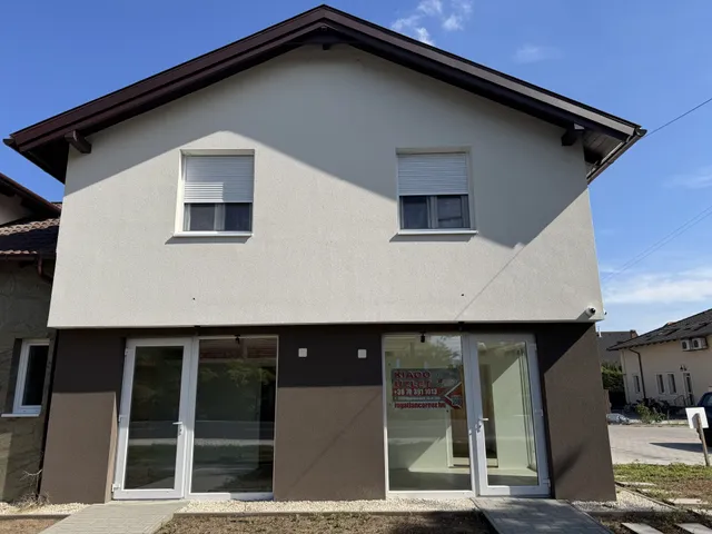 Kiadó kereskedelmi és ipari ingatlan Dunaharaszti, Óváros 25 nm