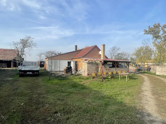Kiadó mezőgazdasági ingatlan Dunavarsány, Kisvarsány 400 nm