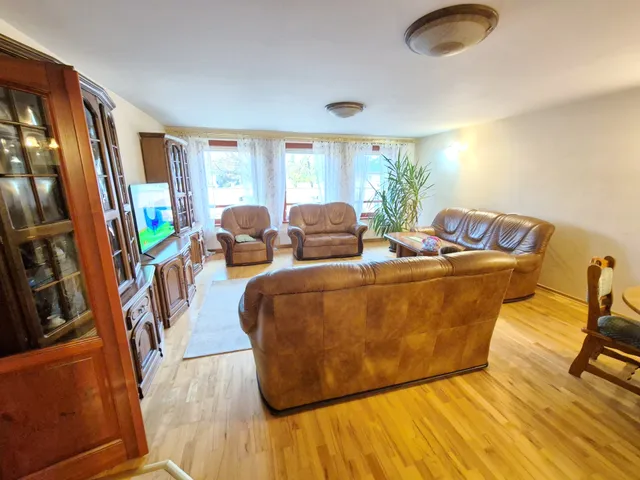 Kiadó ház Dunaharaszti 313 nm