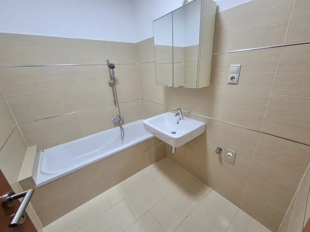 Eladó lakás Budapest XVII. kerület 53 nm