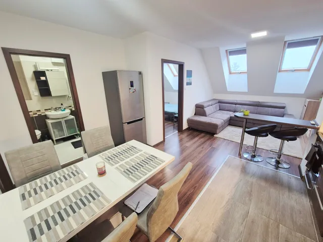 Eladó lakás Dunaharaszti, Óváros 48 nm