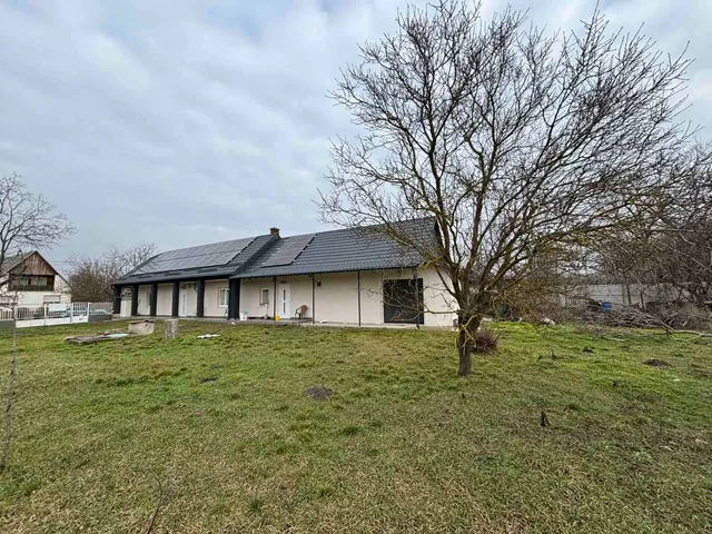 Eladó ház Majosháza 114 nm