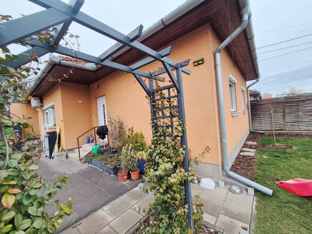 Eladó ház Szigethalom 65 nm