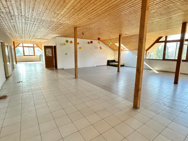 Eladó kereskedelmi és ipari ingatlan Dunaharaszti, Északi iparterület 1200 nm