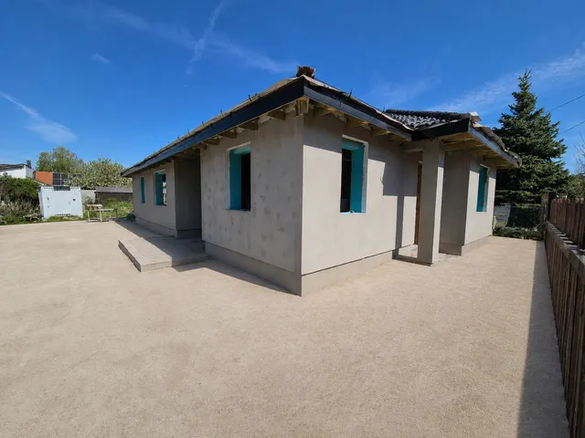 Eladó ház Dunaharaszti, Petőfitelep 129 nm