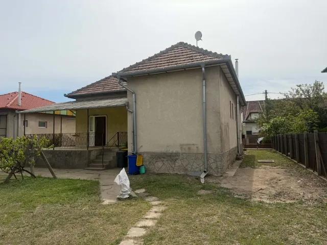 Eladó ház Taksony 95 nm
