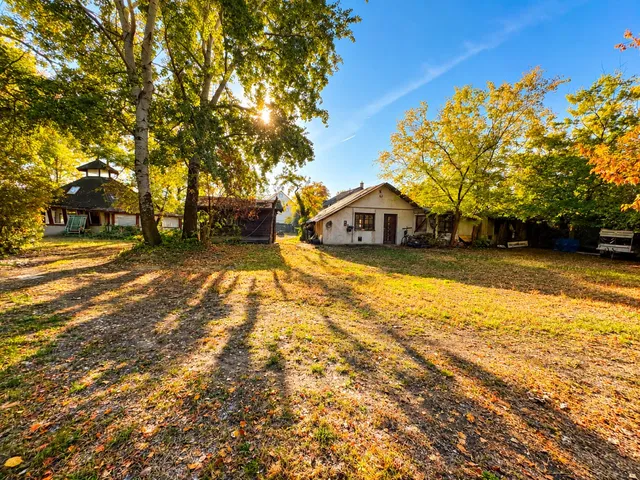 Eladó ház Szigetszentmiklós, Bucka 200 nm