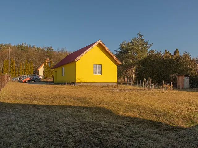 Eladó telek Domony, Szalonka utca 800 nm