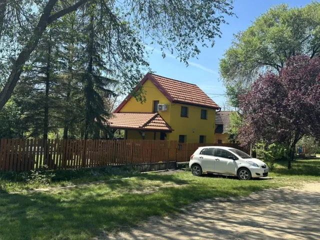 Eladó ház Domony, Szalonka utca 88 nm