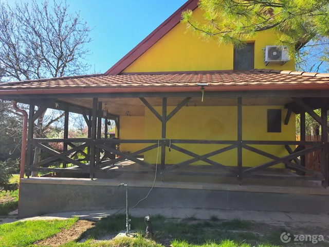 Kiadó ház Domony, Szalonka utca 85 nm
