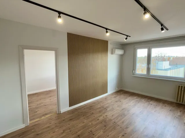 Eladó lakás Makó, Csanád vezér tér 72 nm