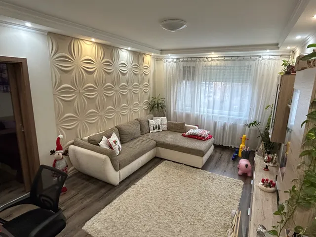 Eladó lakás Makó, Deák Ferenc 72 nm