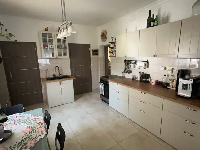 Eladó ház Makó, Ibolya utca 124 nm