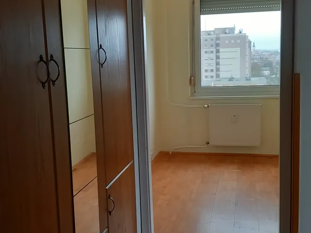 Eladó lakás Mosonmagyaróvár, Városközpont 55 nm