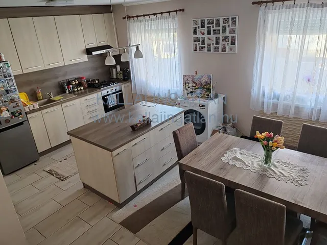 Eladó ház Nyíregyháza, Császárszállás 60 nm