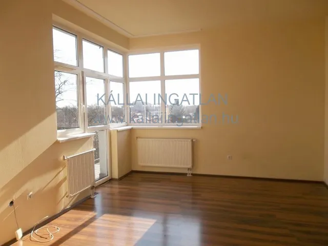 Eladó lakás Nyíregyháza, Malomkert 42 nm