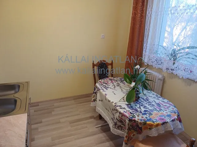 Eladó lakás Nyíregyháza, Érkert 54 nm