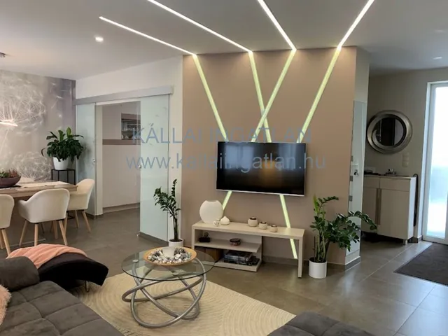 Eladó ház Nyíregyháza, Hímes 210 nm