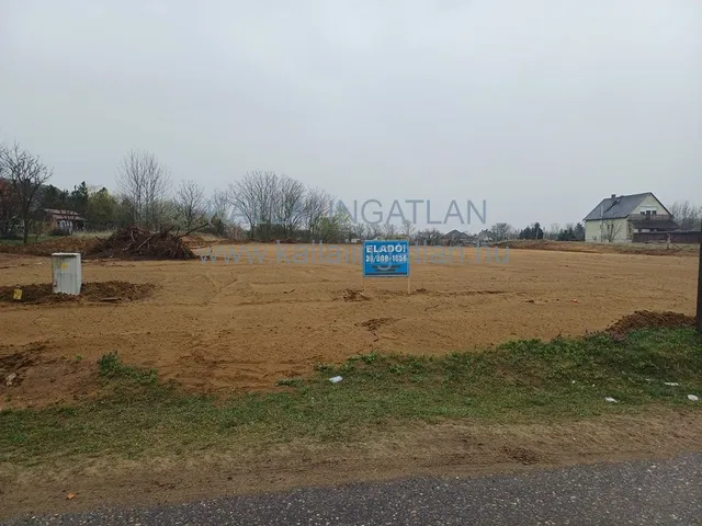 Eladó telek Nyíregyháza, Ókistelekiszőlő 1200 nm